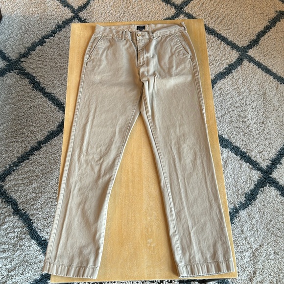 J. Crew Khaki Pants in 32/34 - Picture 2 of 4